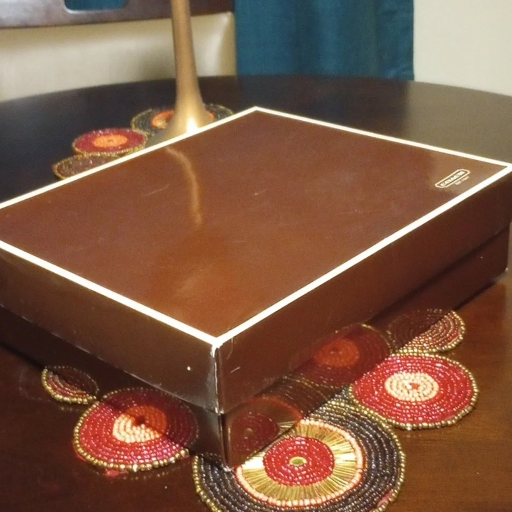 Vintage Coach Gift Box With Tissue